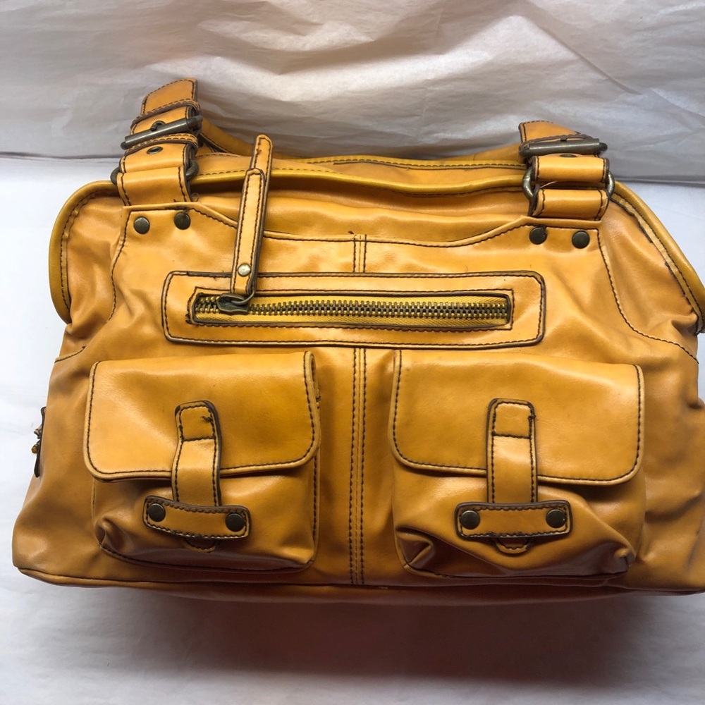 Vintage ALDO Yellow Mustard Buckled Shoulder Bag Purse  many zippers & pockets